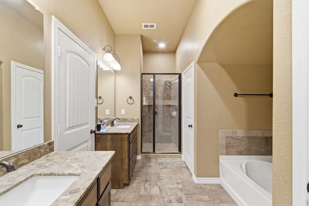 940 Elk Rdg Drive Stephenville, TX 76401
