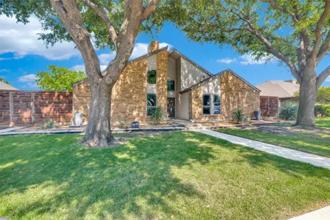 1628 Millview Place