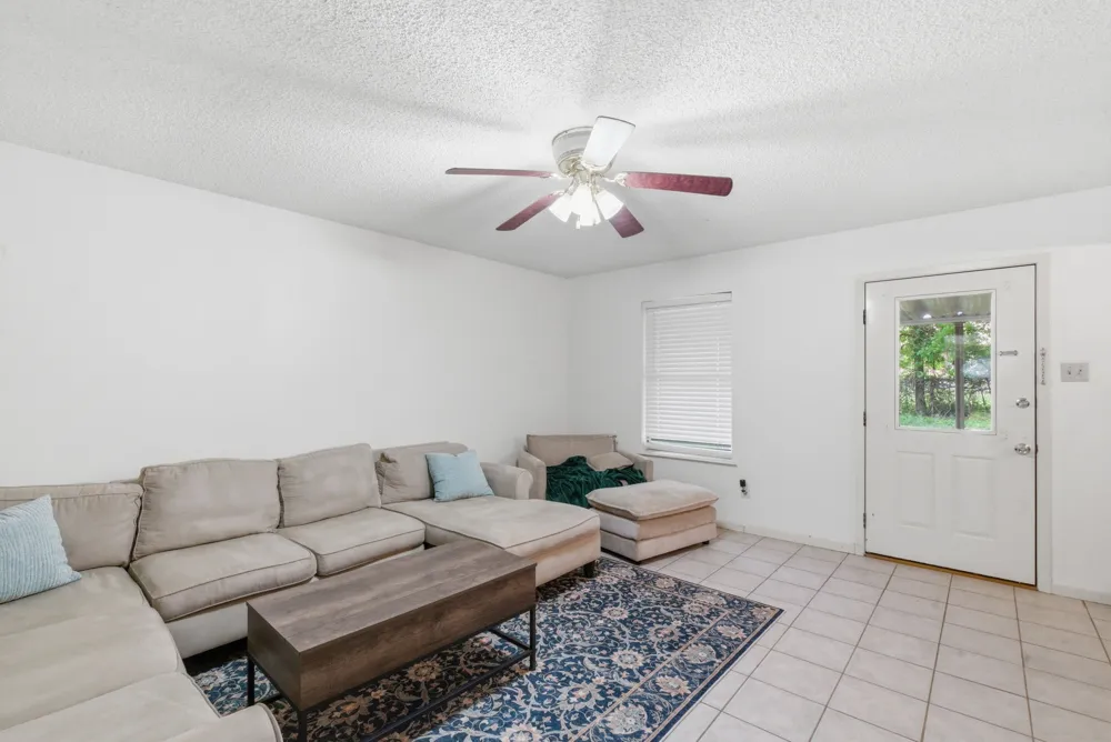 209 Moonlight- Trail Stephenville, TX 76401