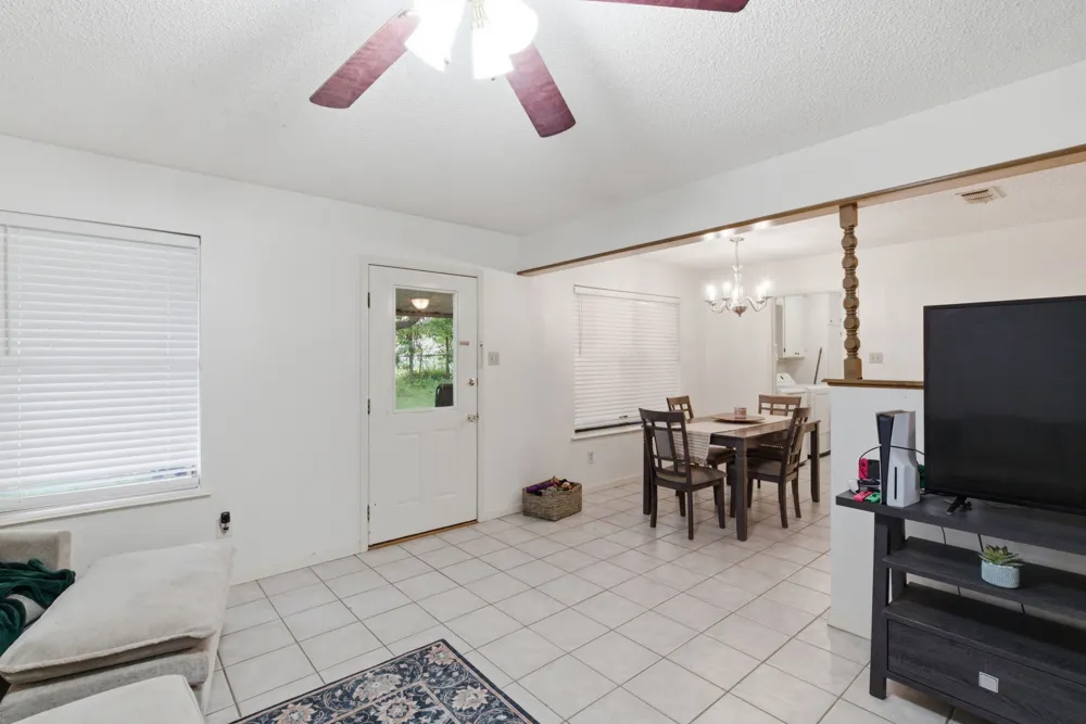 209 Moonlight- Trail Stephenville, TX 76401