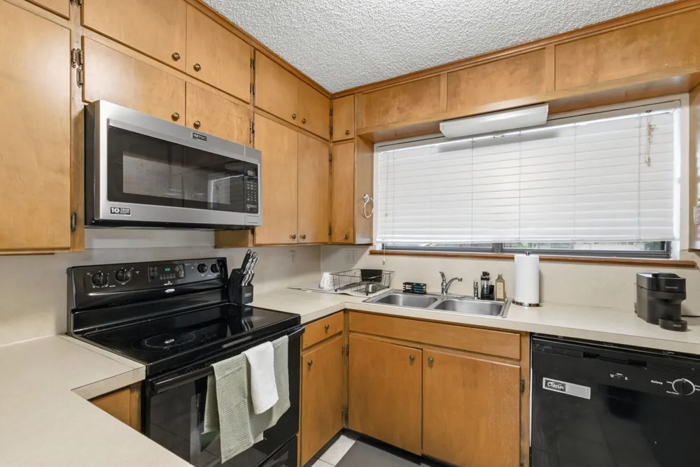 209 Moonlight- Trail Stephenville, TX 76401