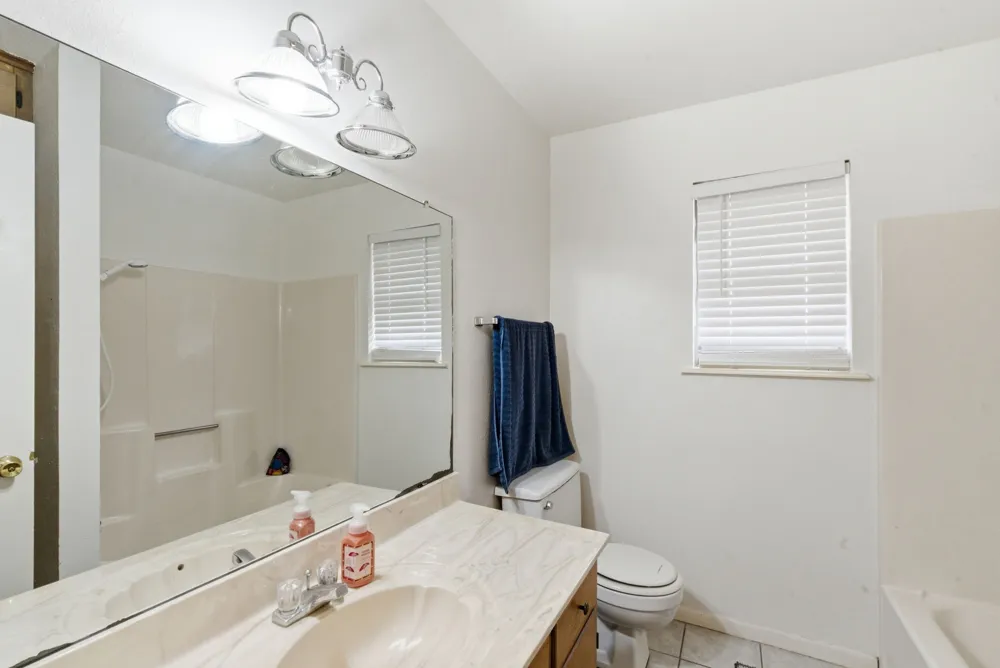 209 Moonlight- Trail Stephenville, TX 76401