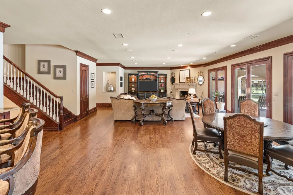 331 S White Chapel Boulevard Southlake, TX 76092