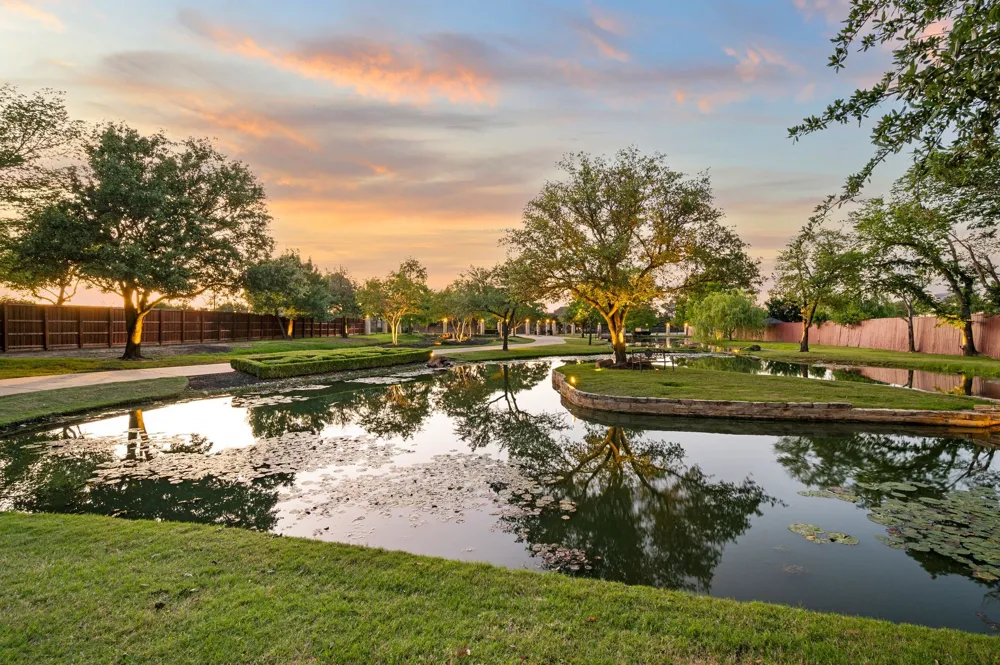331 S White Chapel Boulevard Southlake, TX 76092