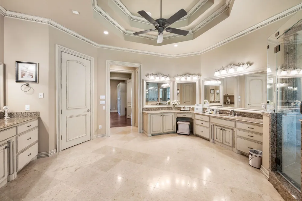 331 S White Chapel Boulevard Southlake, TX 76092