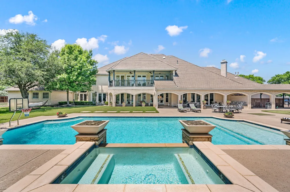 331 S White Chapel Boulevard Southlake, TX 76092