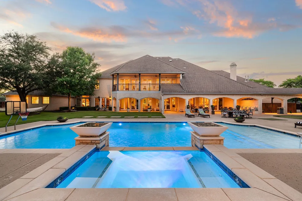 331 S White Chapel Boulevard Southlake, TX 76092