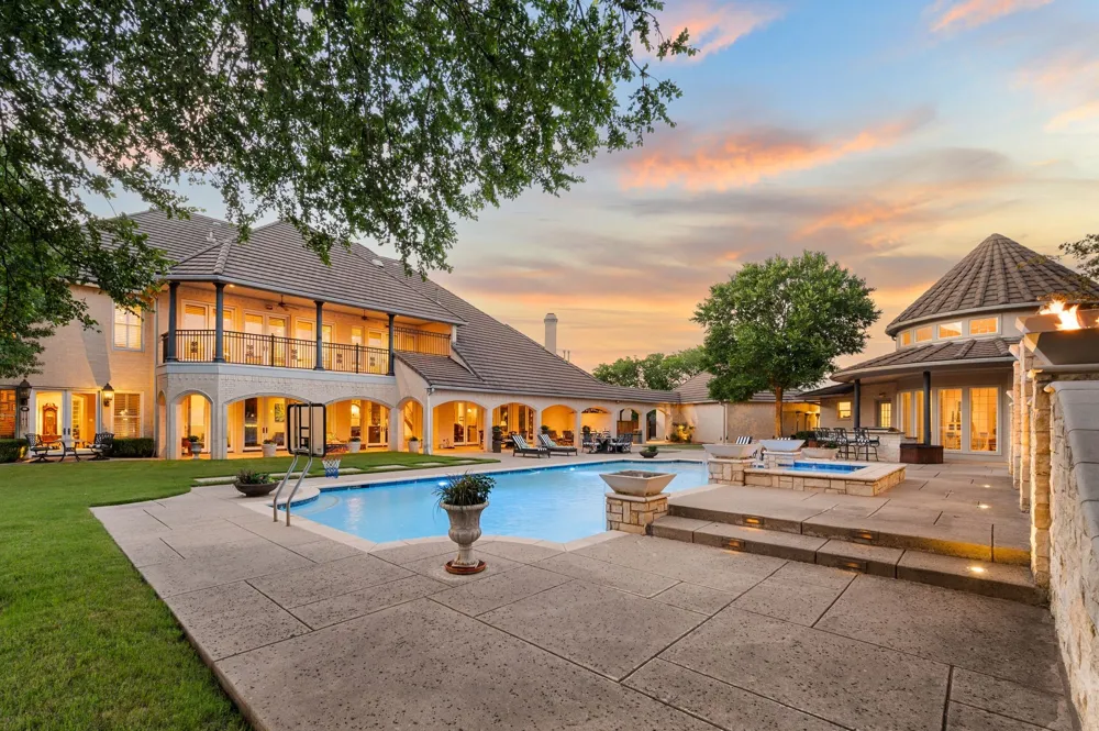 331 S White Chapel Boulevard Southlake, TX 76092