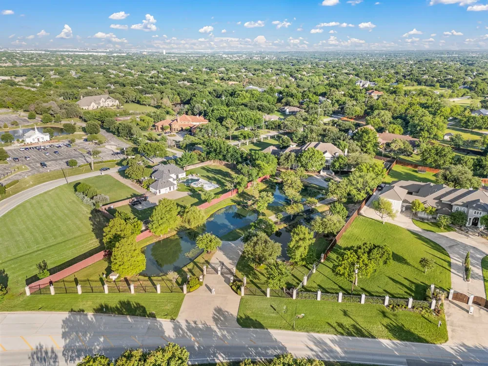 331 S White Chapel Boulevard Southlake, TX 76092