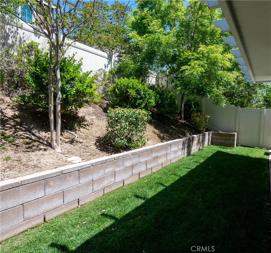 3651 Bilberry San Bernardino, CA 92407