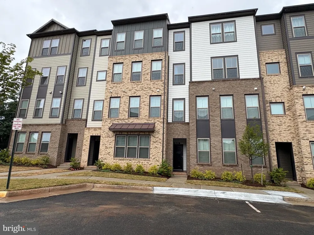 45948 SWALLOW TERRACE Sterling, VA 20165