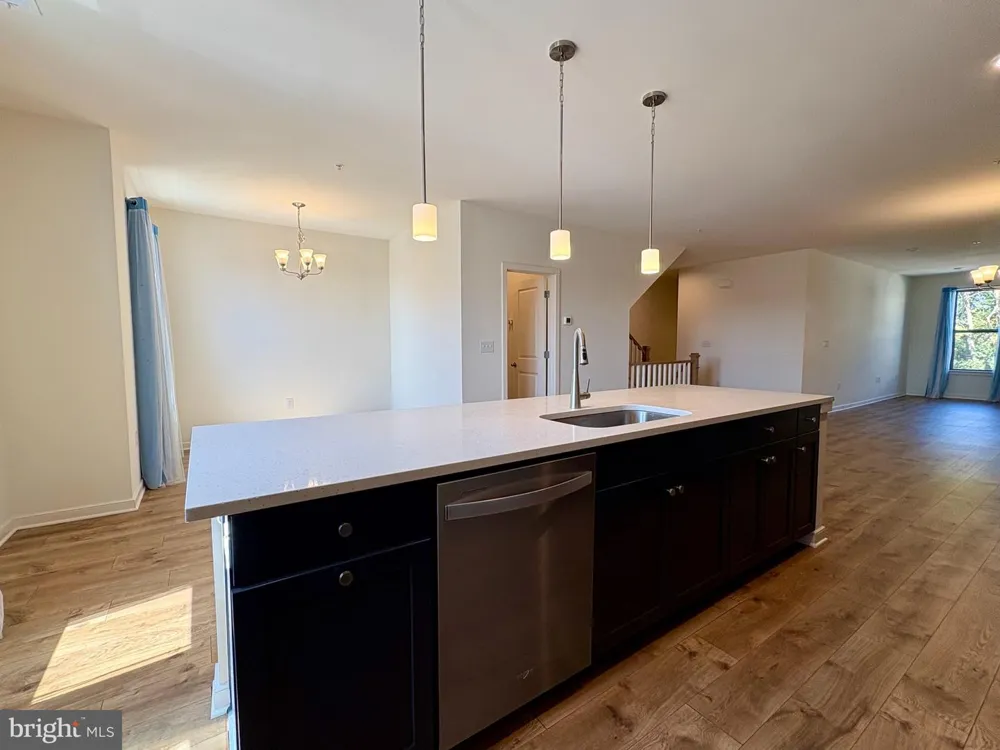 45948 SWALLOW TERRACE Sterling, VA 20165