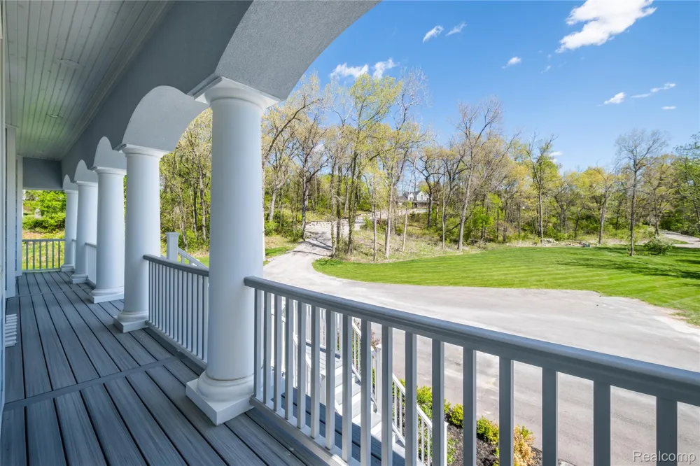 10195 Bennett Lake Road Tyrone Township, MI 48430
