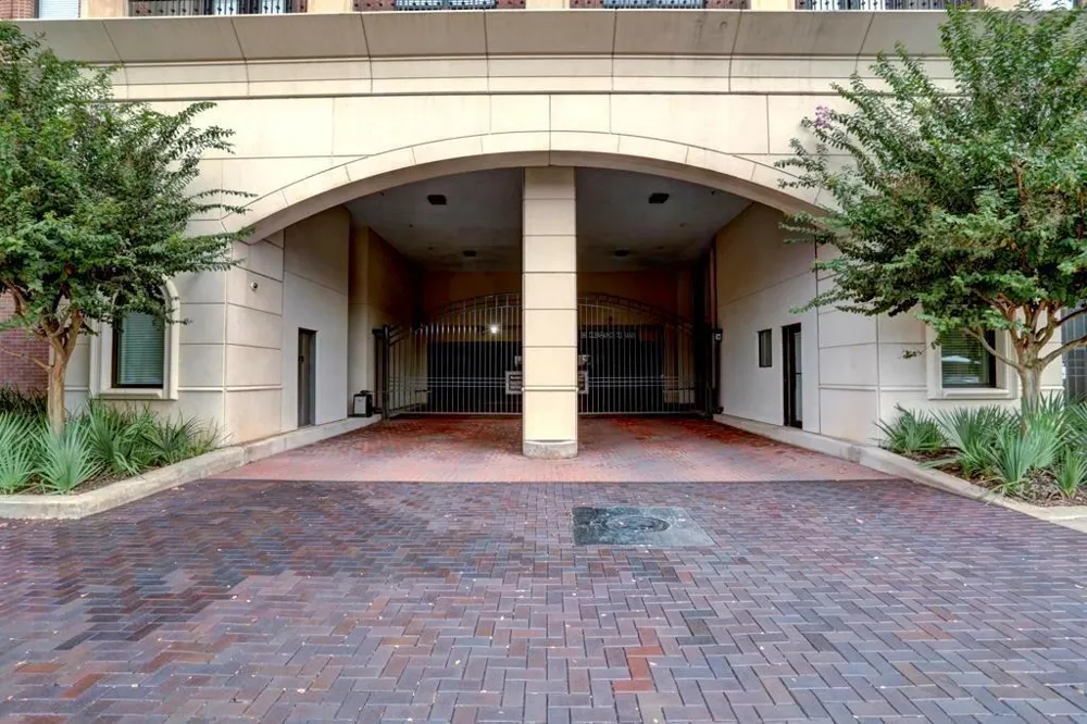 2299 Lone Star Drive #524 Sugar Land, TX 77479