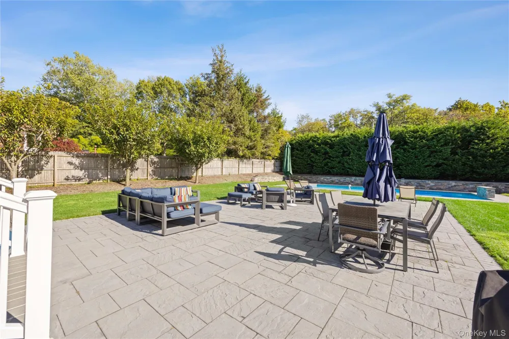 380 Homestead Way Greenport, NY 11944