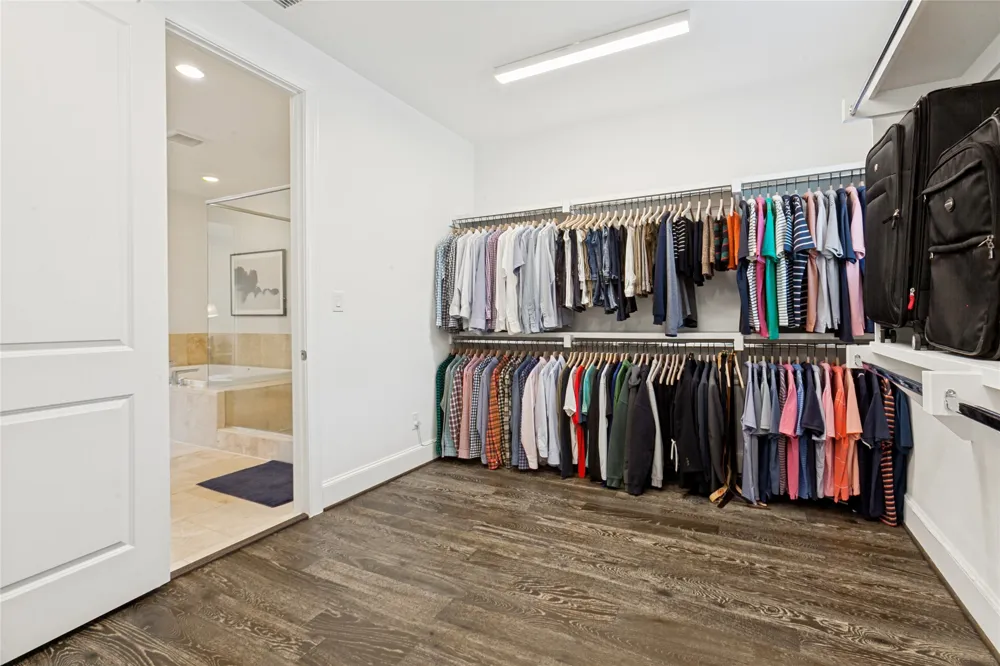 7333 Valley View Lane #604 Dallas, TX 75240