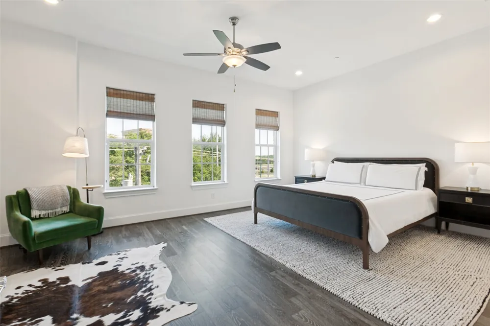 7333 Valley View Lane #604 Dallas, TX 75240