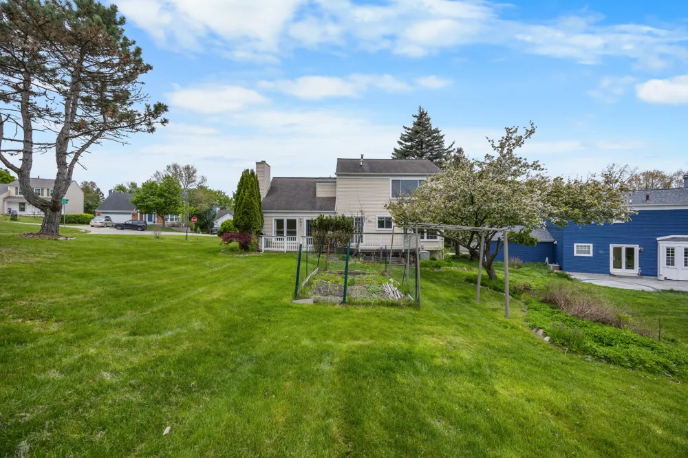 210 Whitney Drive Rochester Hills, MI 48307