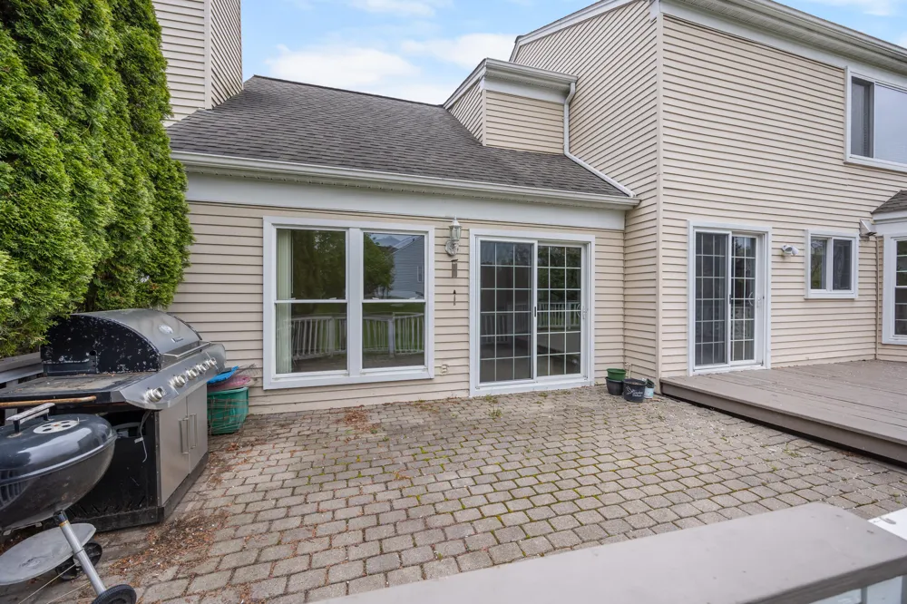 210 Whitney Drive Rochester Hills, MI 48307