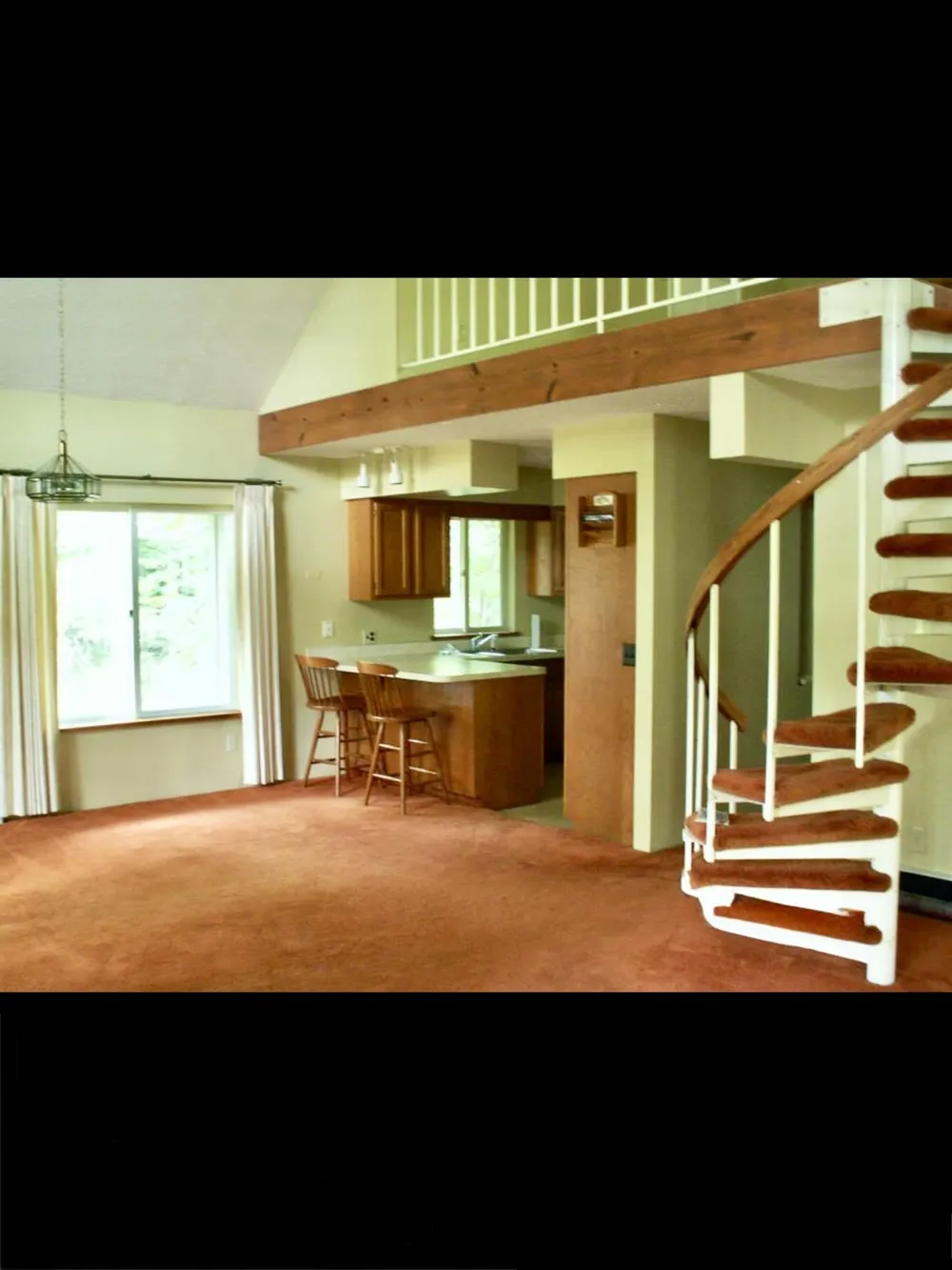 724 S Golden Beach Drive Torch Lake Township, MI 49648