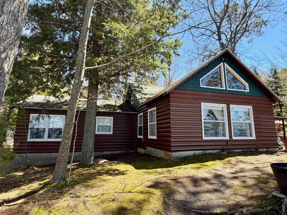 724 S Golden Beach Drive Torch Lake Township, MI 49648