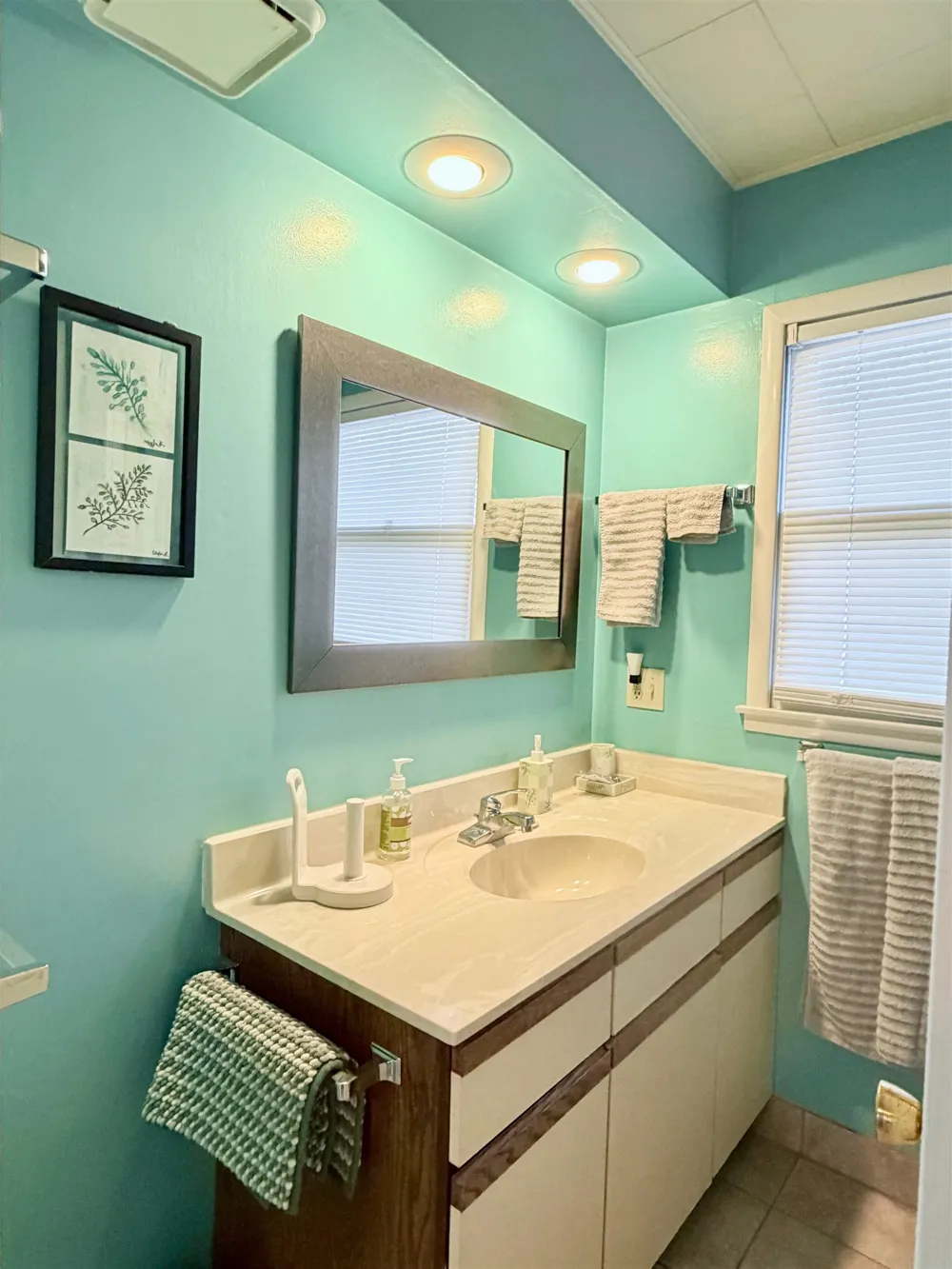 724 S Golden Beach Drive Torch Lake Township, MI 49648