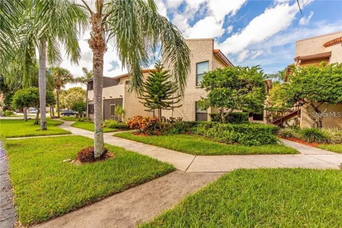 2571 CYPRUS DRIVE #1-204