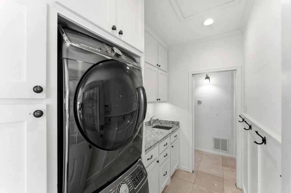 26 Shady Pond Place The Woodlands, TX 77382