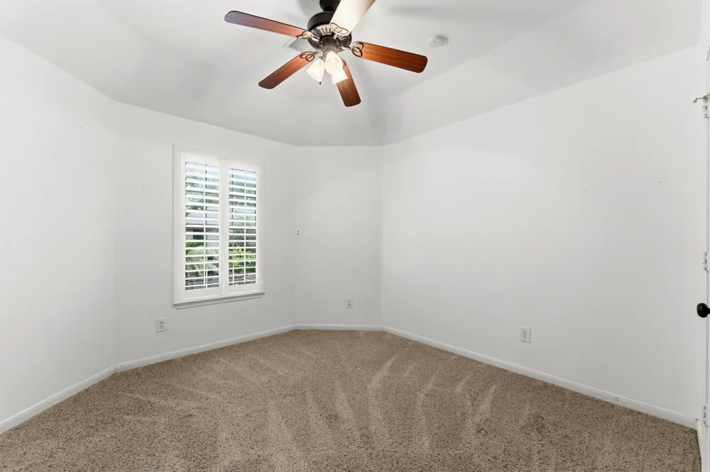 26 Shady Pond Place The Woodlands, TX 77382