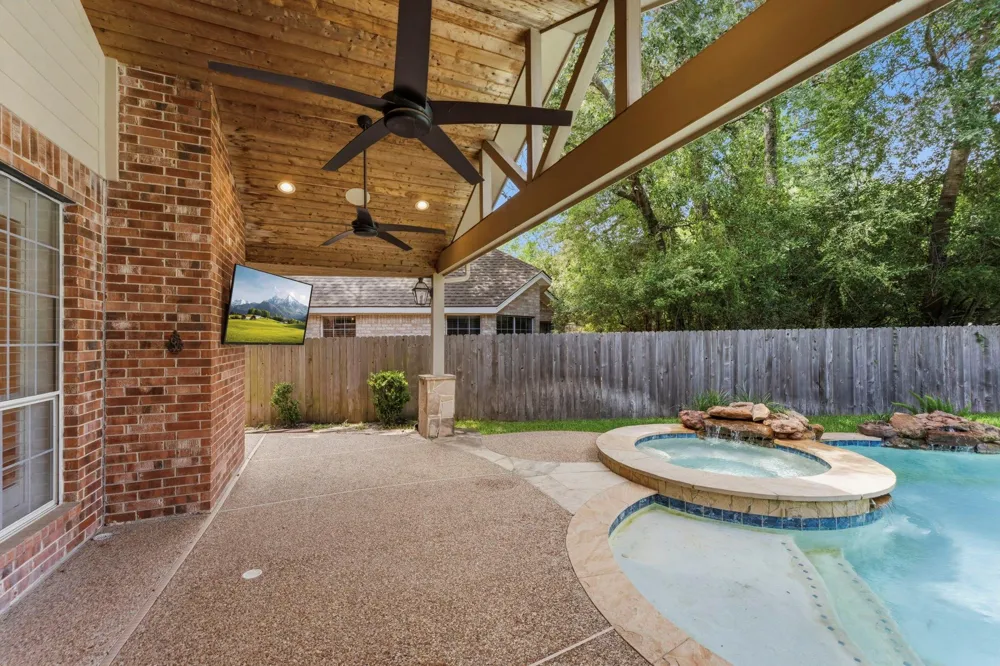 26 Shady Pond Place The Woodlands, TX 77382