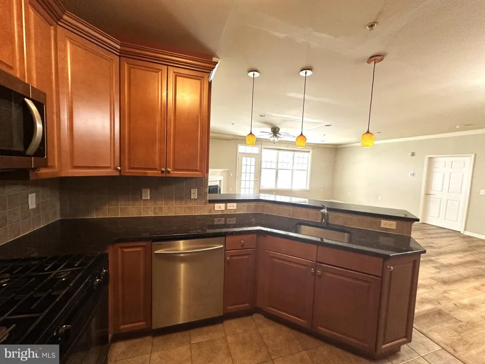 416 MASTERSON COURT Ewing, NJ 08618