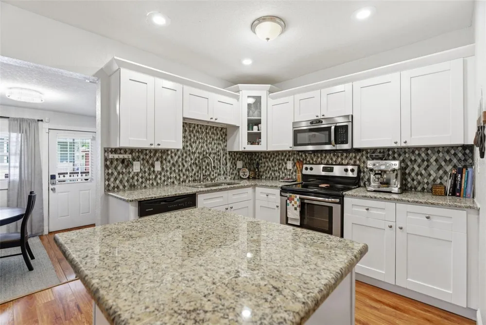 3017 WOODROW AVENUE Tampa, FL 33603