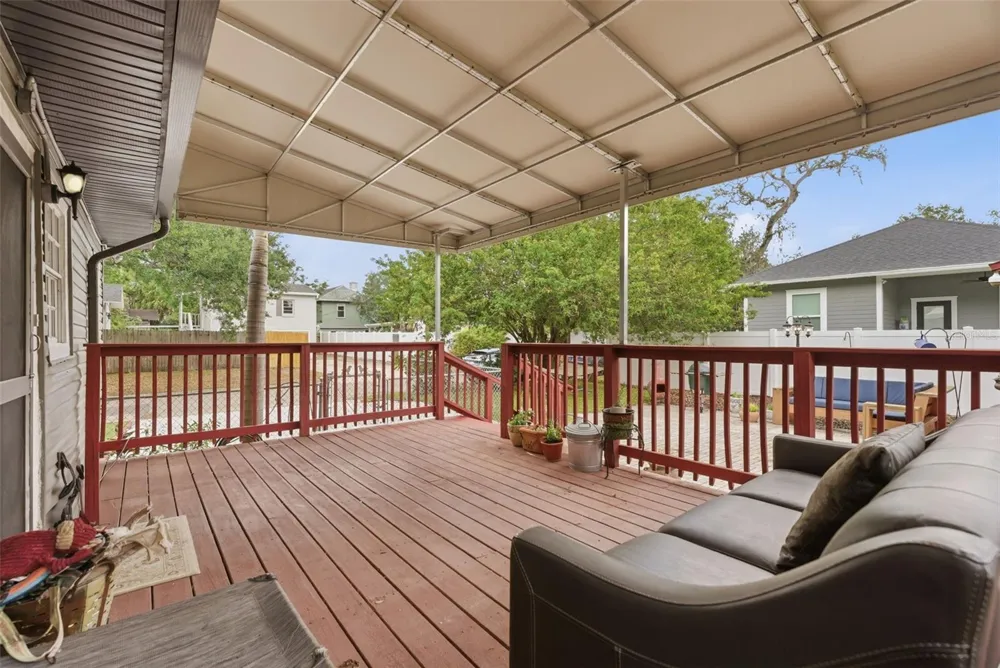 3017 WOODROW AVENUE Tampa, FL 33603
