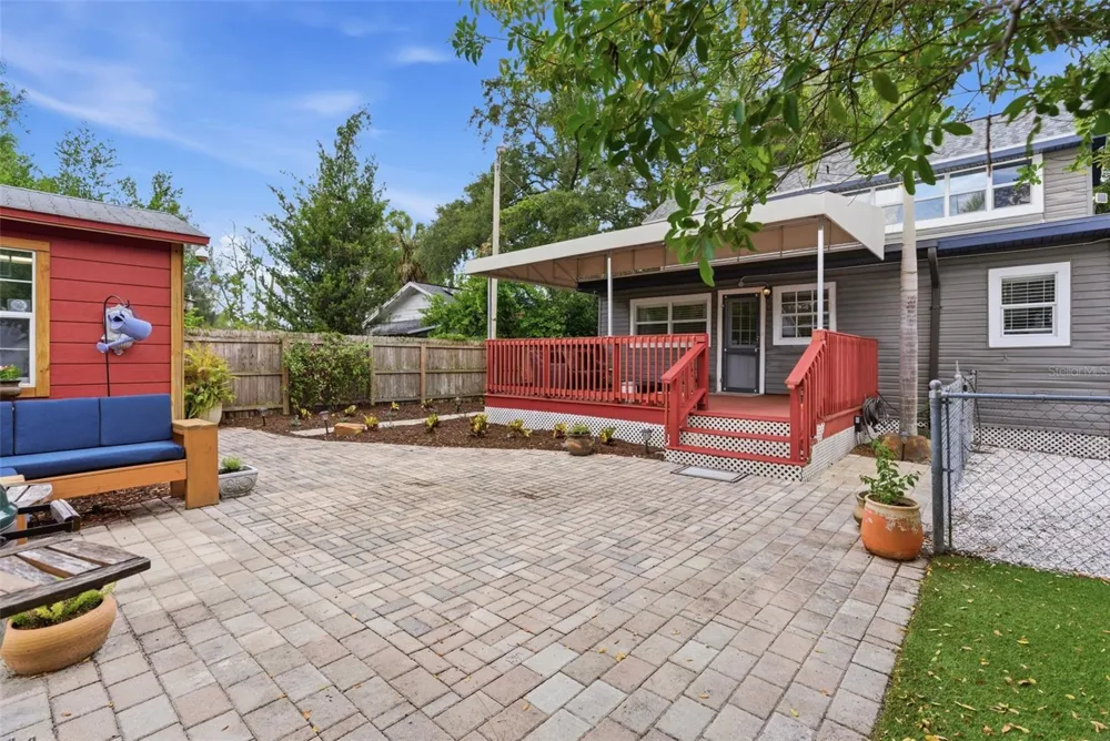 3017 WOODROW AVENUE Tampa, FL 33603