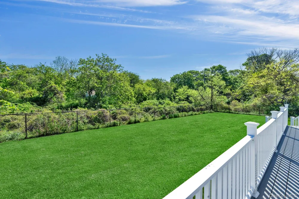 380 Clark Road Southold, NY 11971