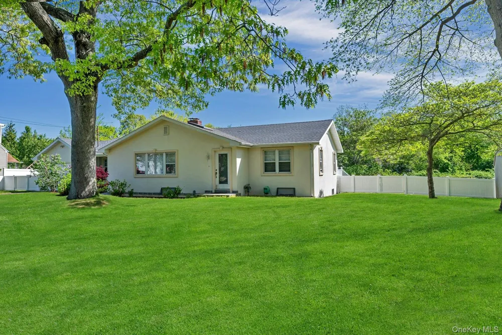 380 Clark Road Southold, NY 11971