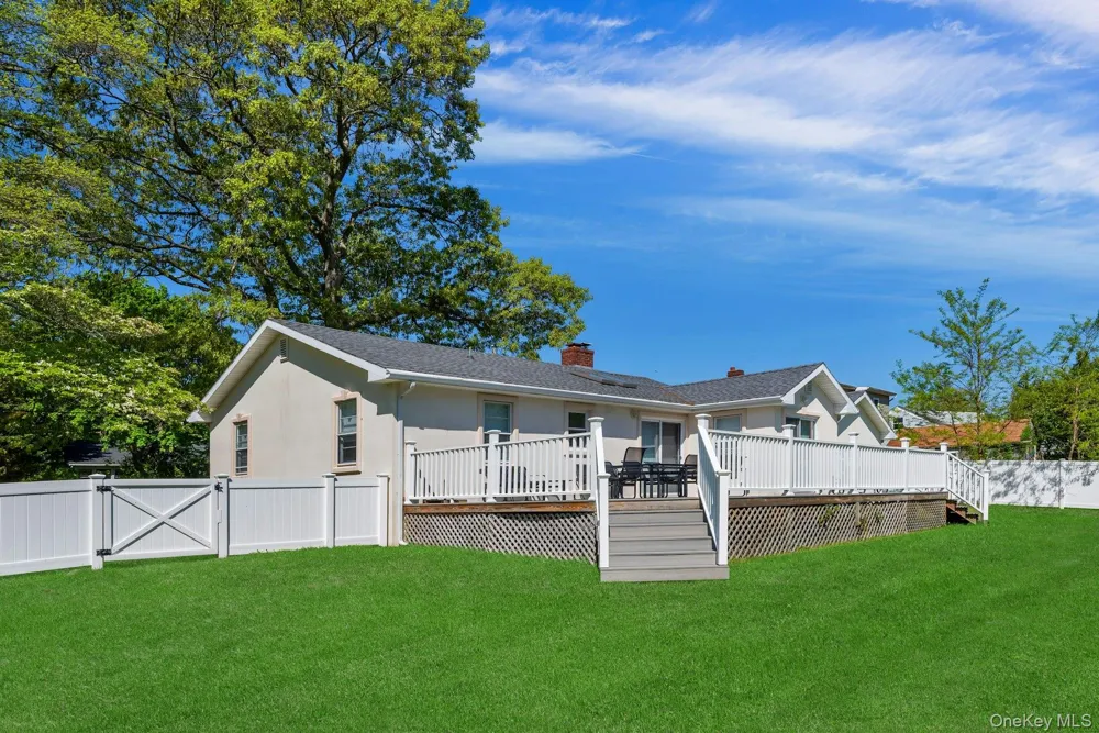 380 Clark Road Southold, NY 11971