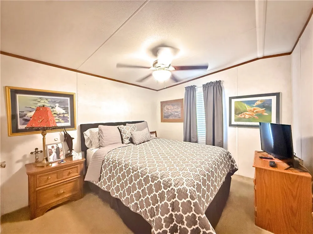 17 Farmers Circle Fulton, TX 78358