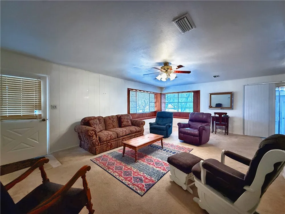 17 Farmers Circle Fulton, TX 78358