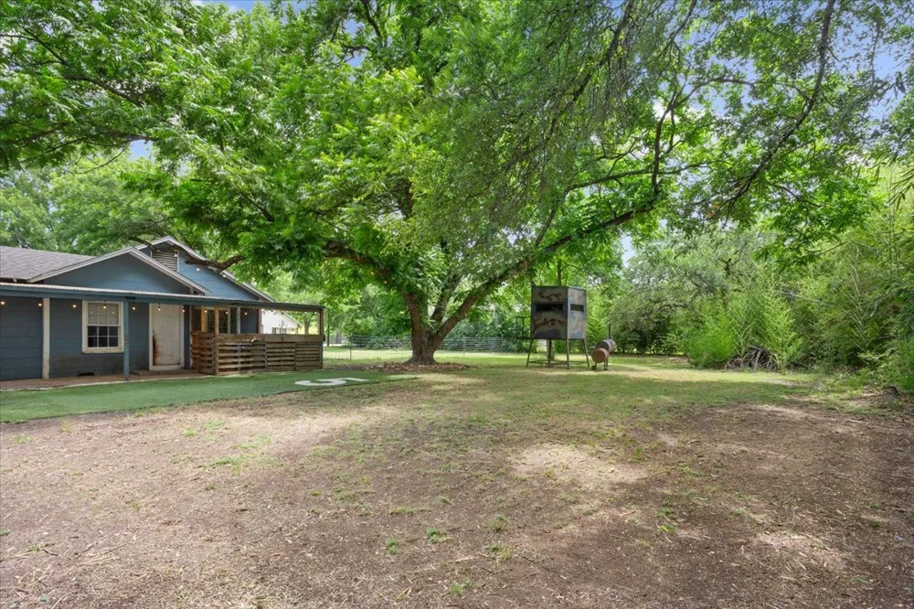 802 Avenue A Valley Mills, TX 76689