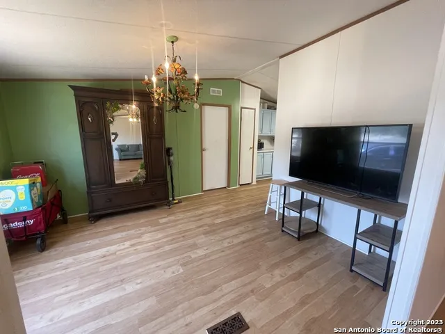 792 ALAMO BEACH RD Pipe Creek, TX 78063