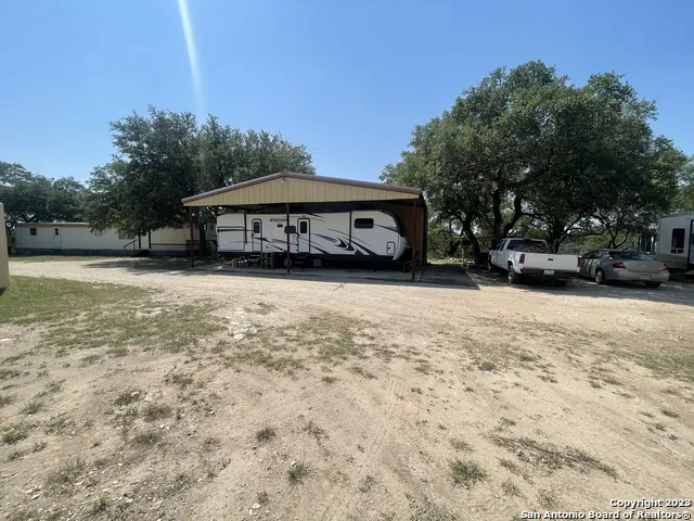 792 ALAMO BEACH RD Pipe Creek, TX 78063