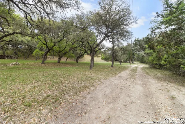 792 ALAMO BEACH RD Pipe Creek, TX 78063
