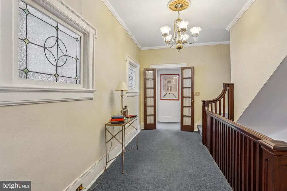 3 BELMONT CIRCLE Trenton, NJ 08618