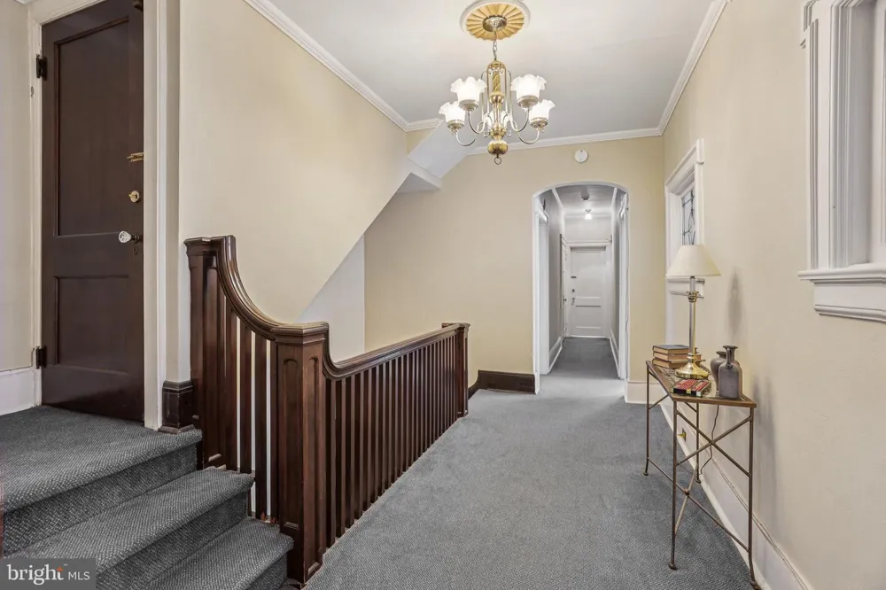 3 BELMONT CIRCLE Trenton, NJ 08618