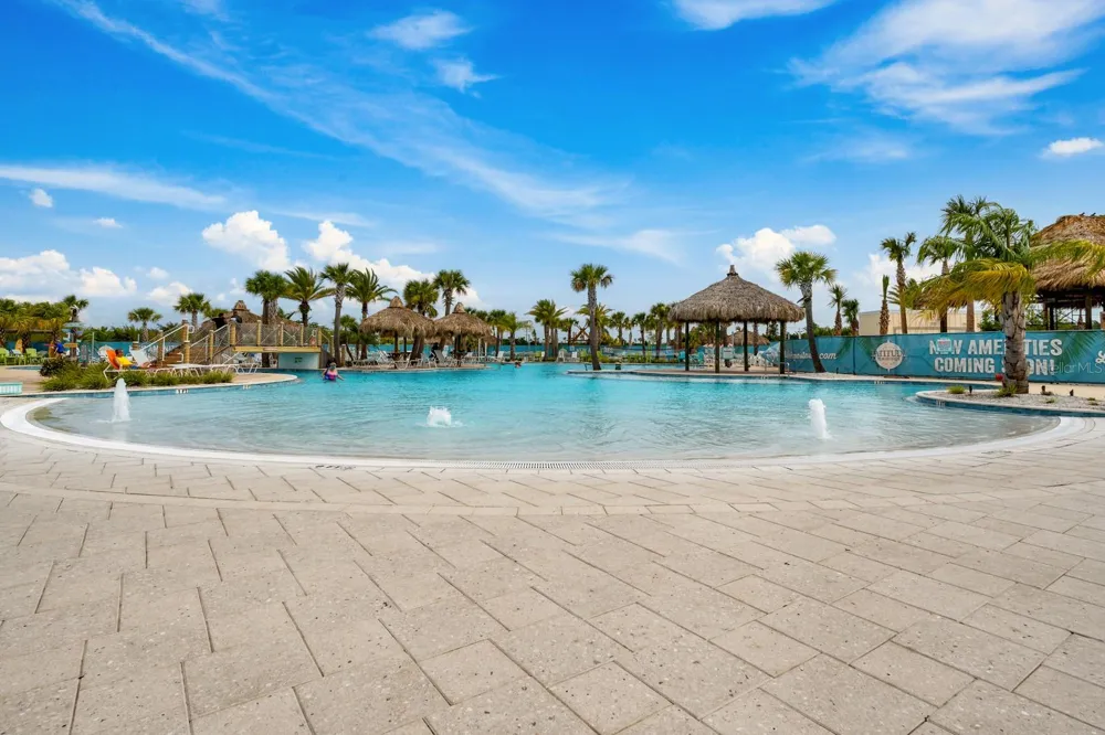 768 MARGARITAVILLE AVENUE Daytona Beach, FL 32124