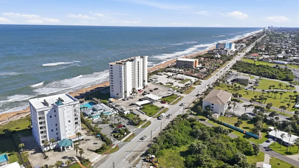 768 MARGARITAVILLE AVENUE Daytona Beach, FL 32124