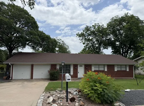 11507 Oak Trail