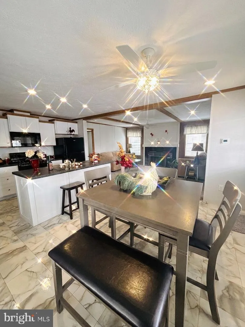 30 DEBRA CIRCLE Ephrata, PA 17522