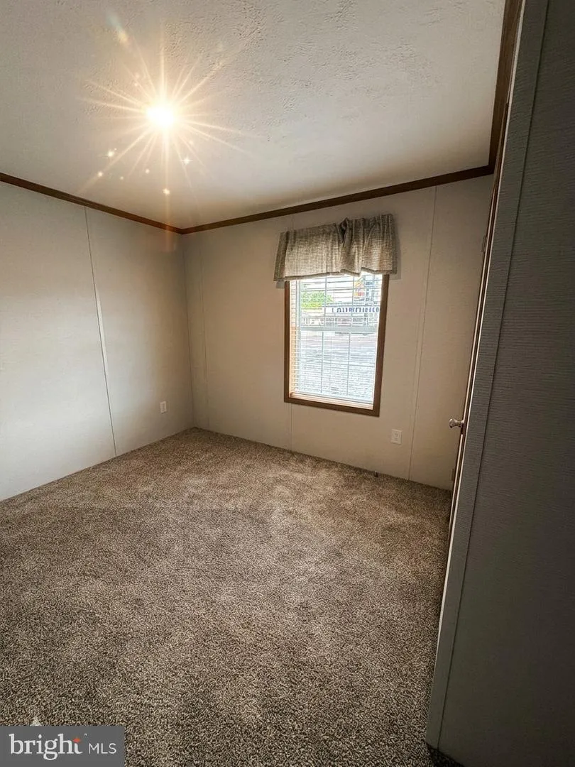 30 DEBRA CIRCLE Ephrata, PA 17522